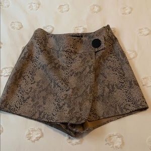 Zara snake print skort